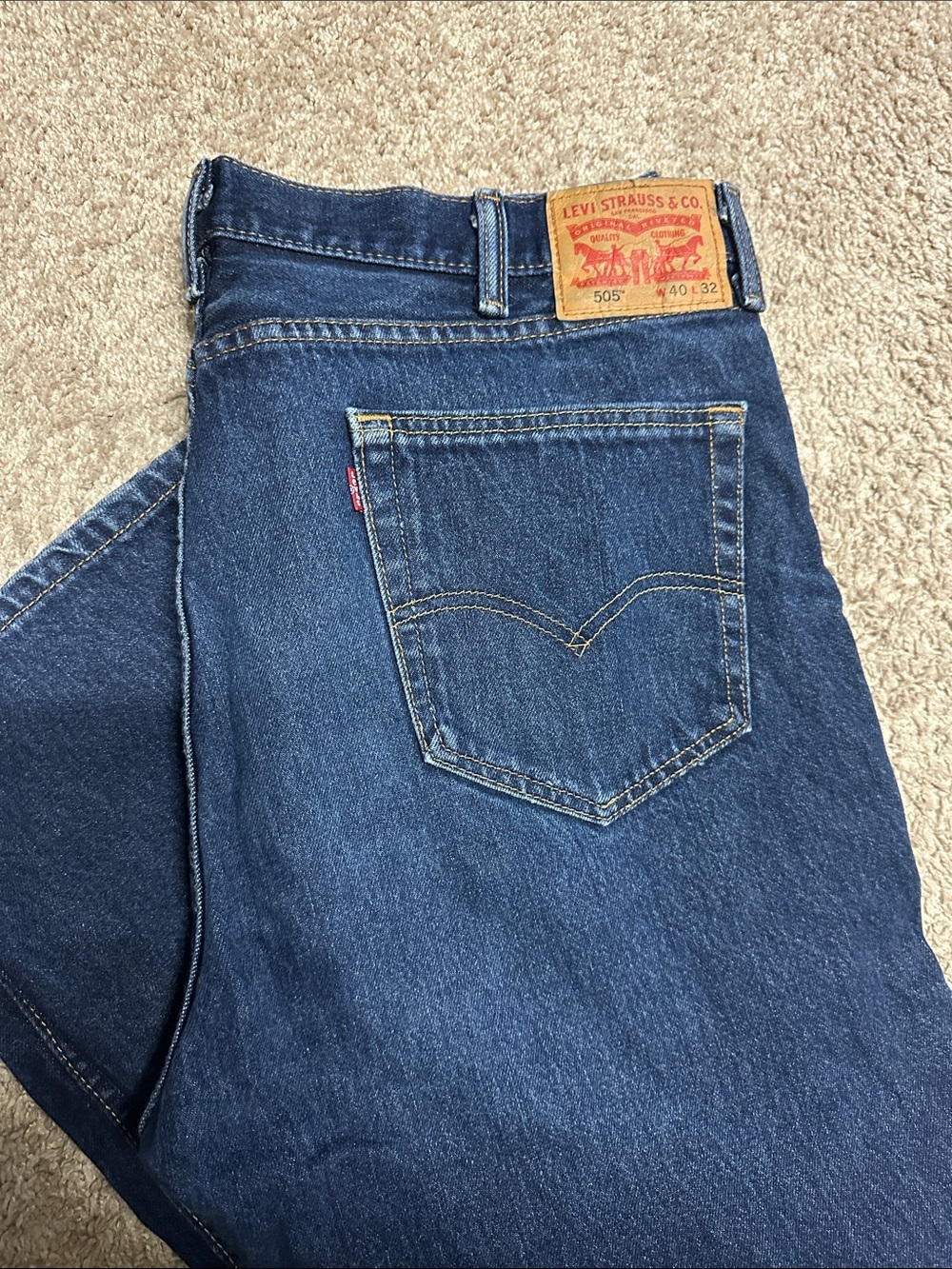 Levi's Straight Leg Men's Jeans in Indigo Blue